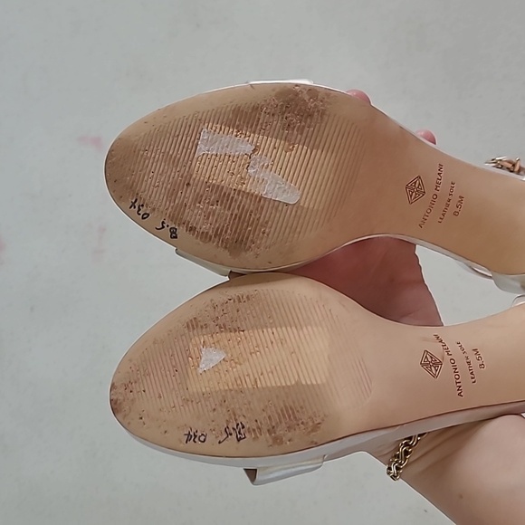Antonio Melani women's cream satin heeled sandals size 8.5 - Picture 8 of 12